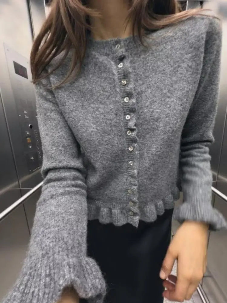 2025 New Women's European & American French Design Sweaters Female Elegant Simple Layered Decoration Versatile Knitted Cardigans